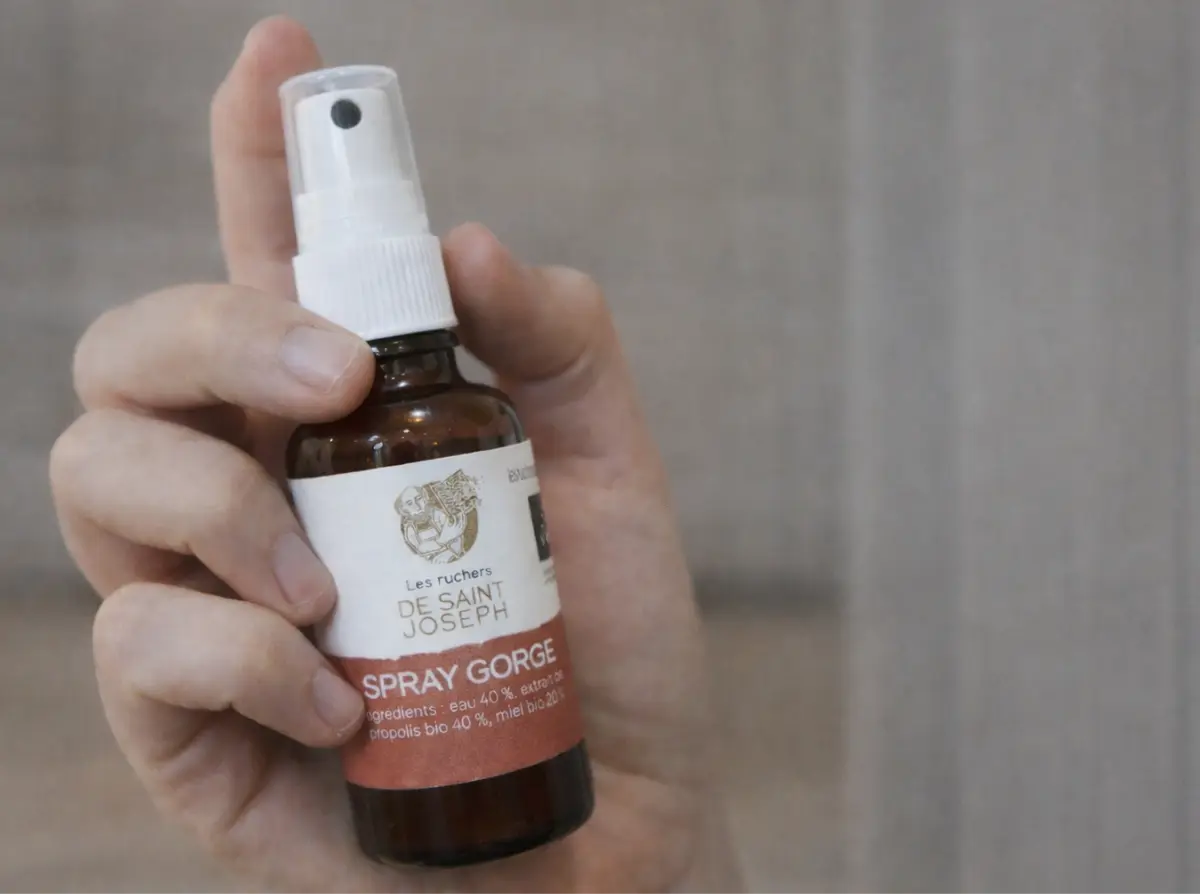 Flacon du spray gorge bio propolis et miel des Ruchers de St Joseph